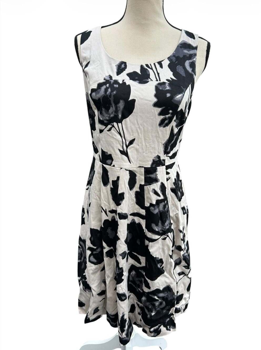 INC International Concepts Floral Sleeveless Dress Size 6
